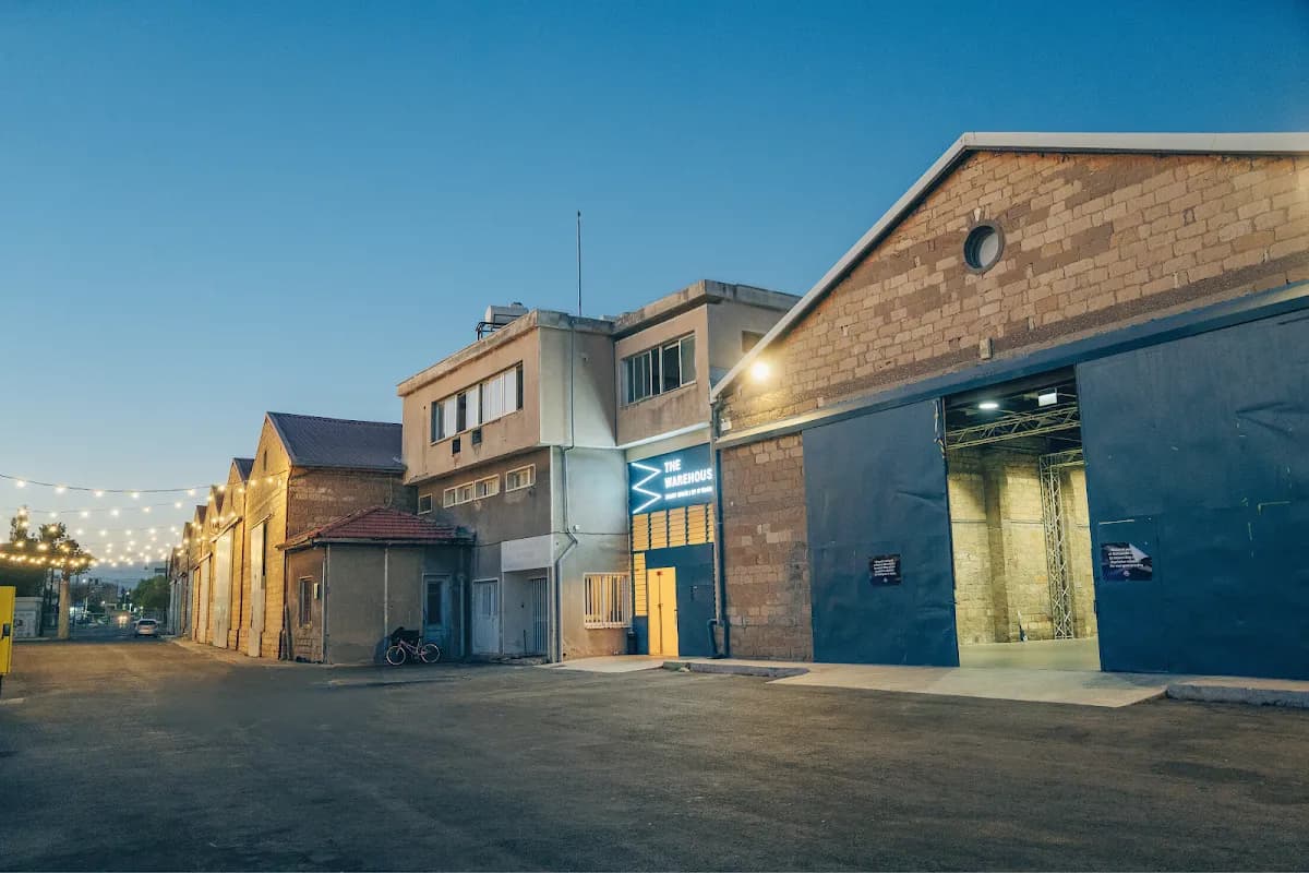 The Warehouse by IT Quarter